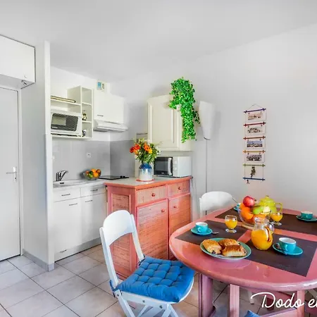 Апартаменты Quiet Cute 1 Bedroom With Terrace - Dodo Et Tartine Ла-Лонд-ле-Мор